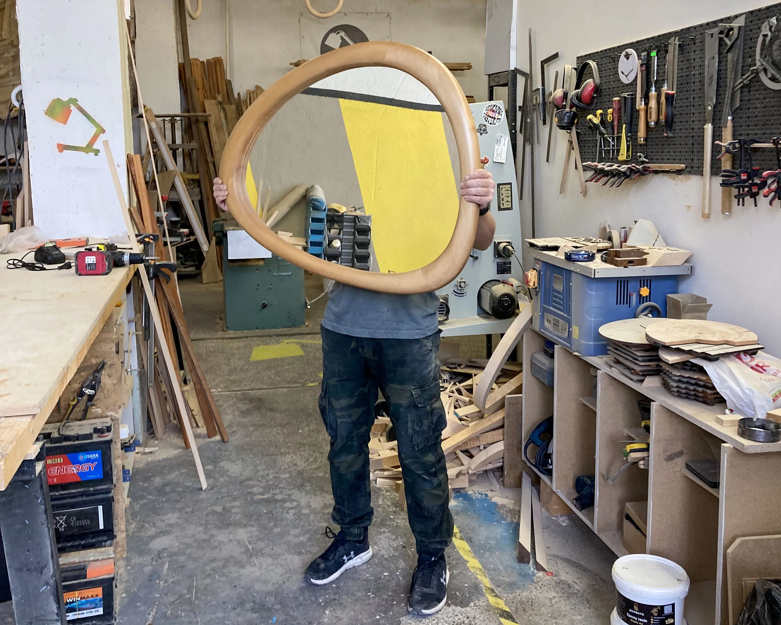 AMEBA asymmetric wall mirror