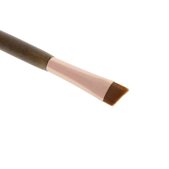 Amor Us Angled Definer Brush 113
