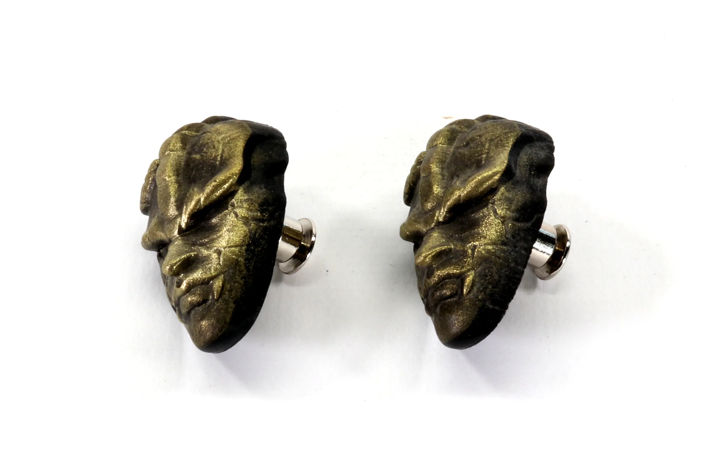 Ancient Stone Mask Brass Pin - Jojos Bizarre Adventure