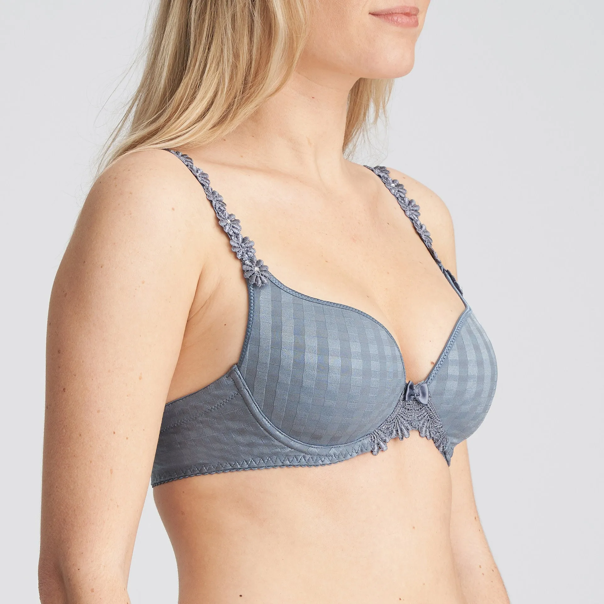 Avero Heart Shape | Atlantic Blue