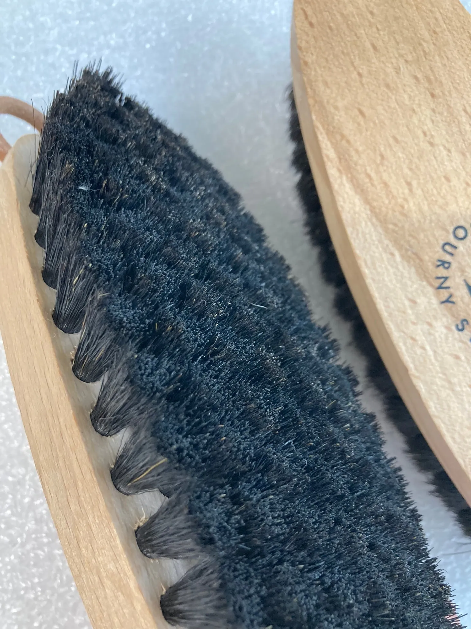 BUFFING BRUSH