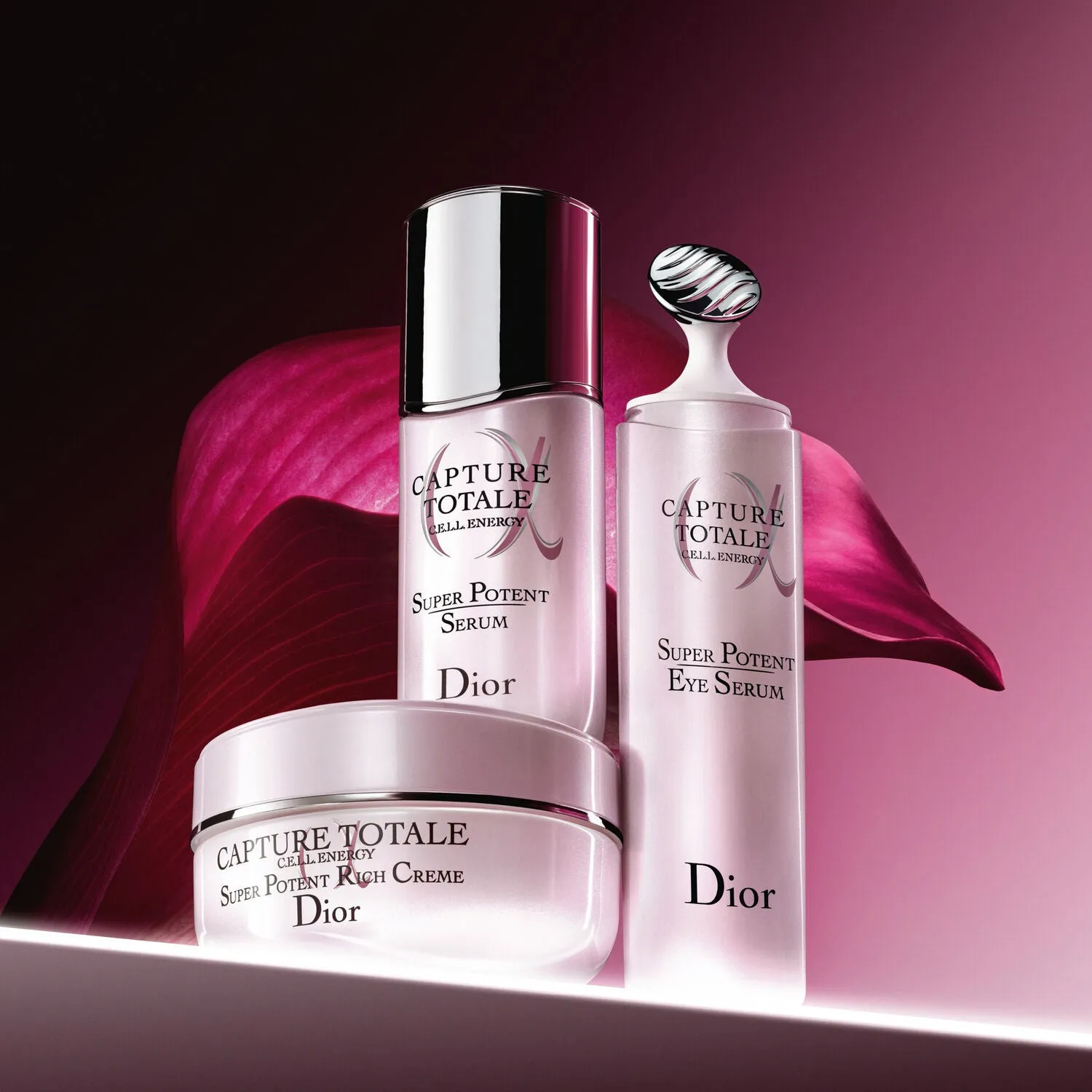Capture Totale Super Potent Eye Serum