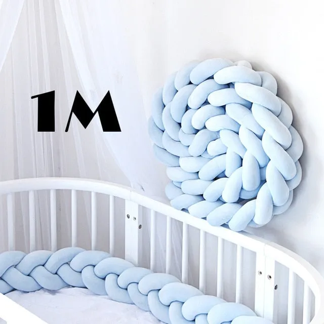 Contour de lit de bébé II