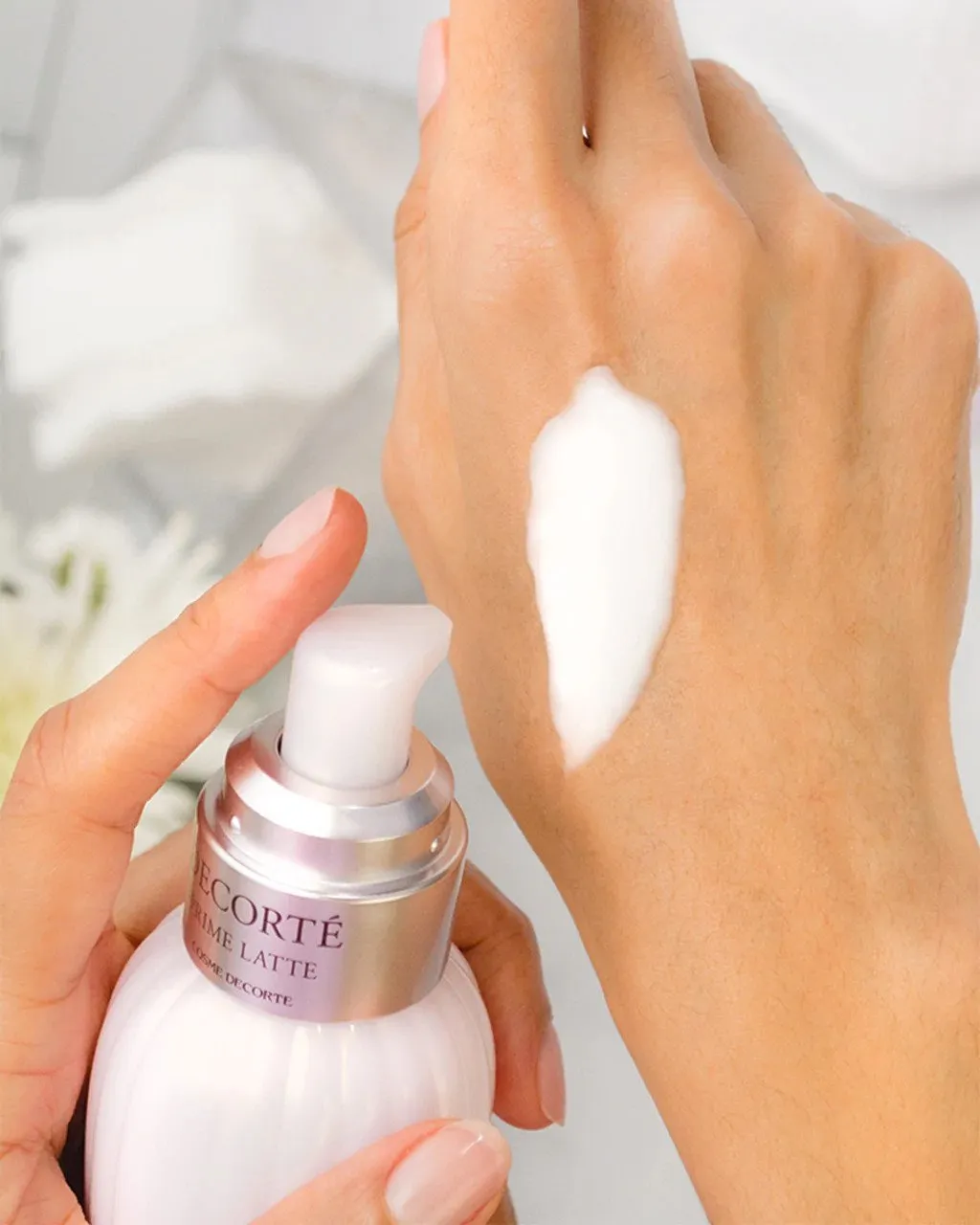 Cosme Decorte Prime Latte