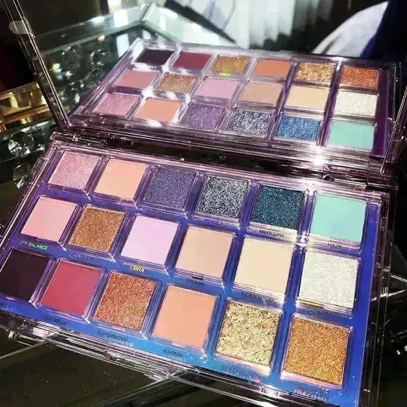 Desert Eyeshadow Palette Crystal Texture Matte Pearl Powder Delicate Eye Shadow