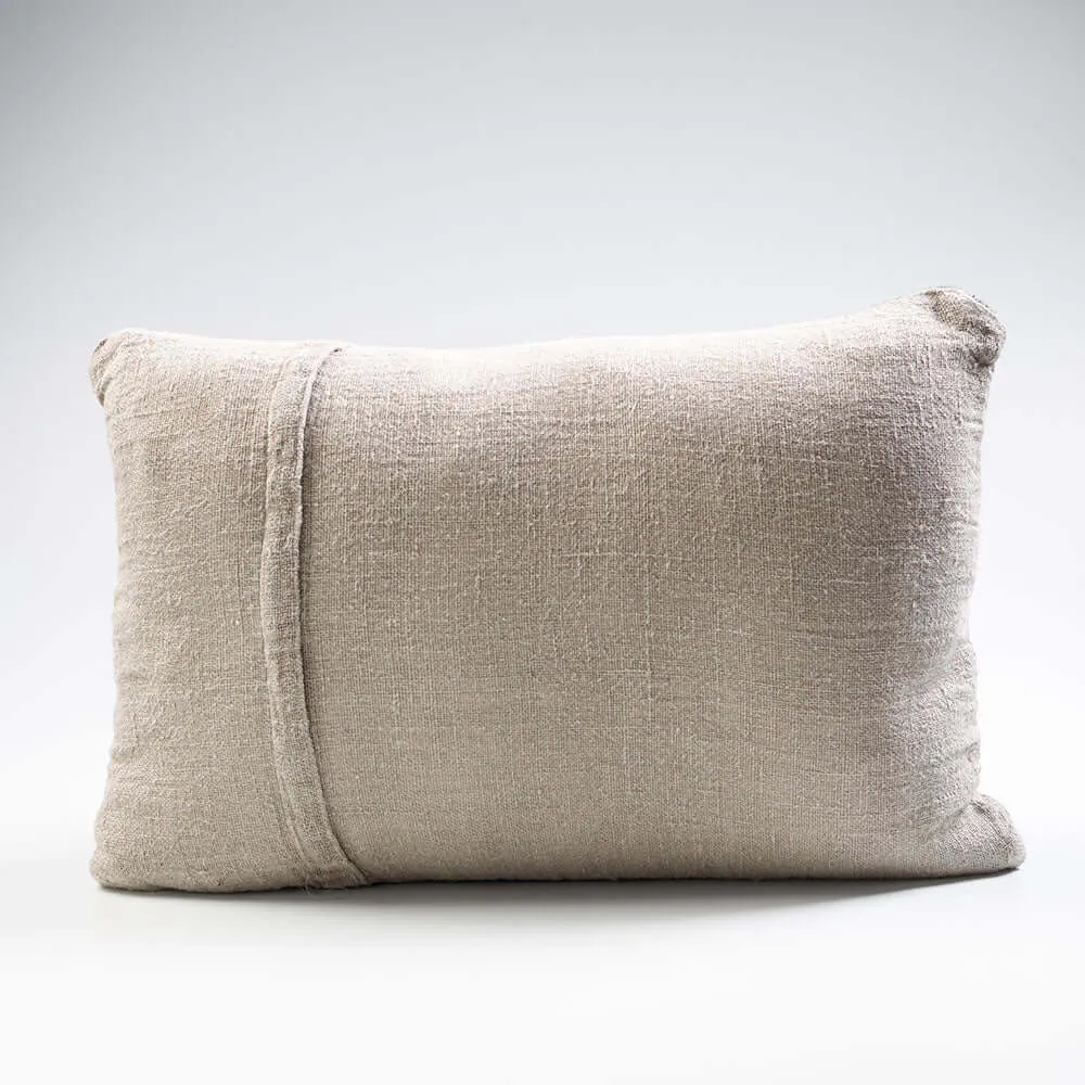 EADIE PERFECTO LINEN CUSHION