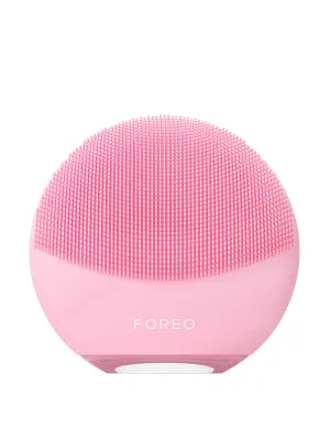 Facial cleansing device