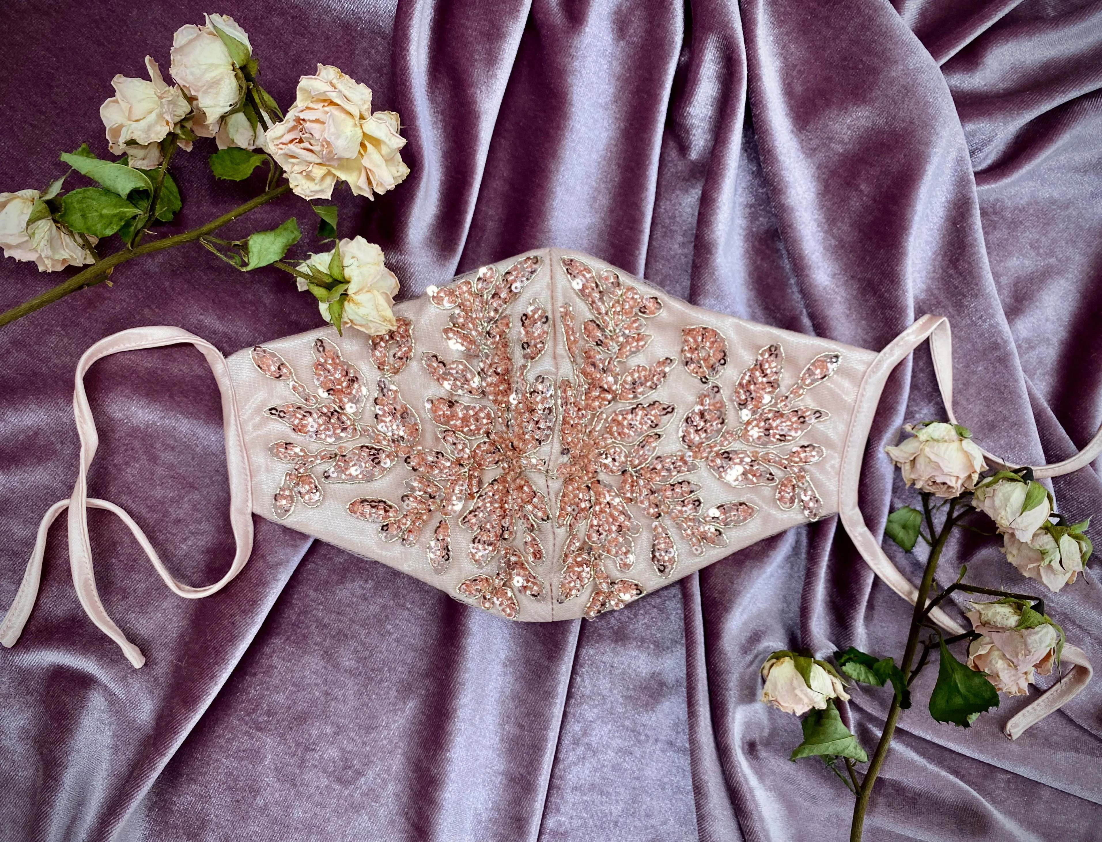 FLORAL ANTOINETTE FASHION MASK MK01R