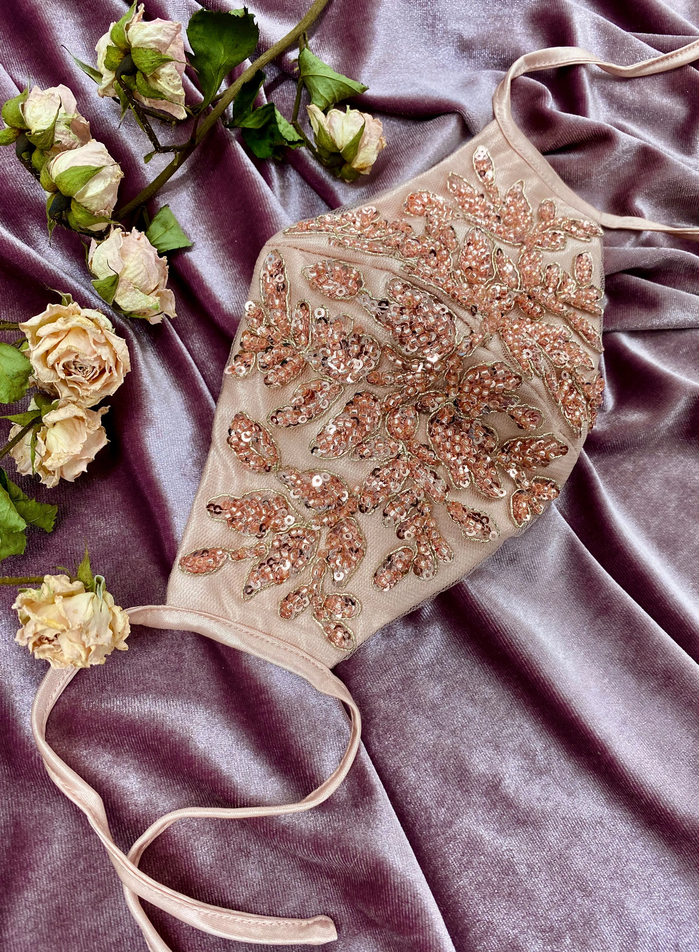 FLORAL ANTOINETTE FASHION MASK MK01R