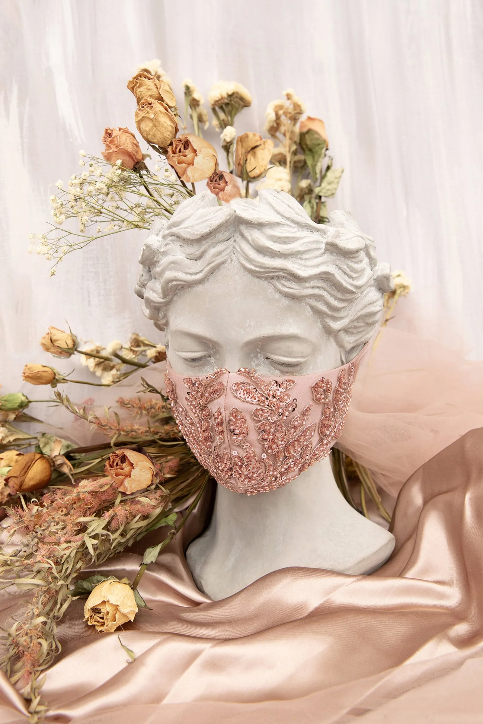 FLORAL ANTOINETTE FASHION MASK MK01R