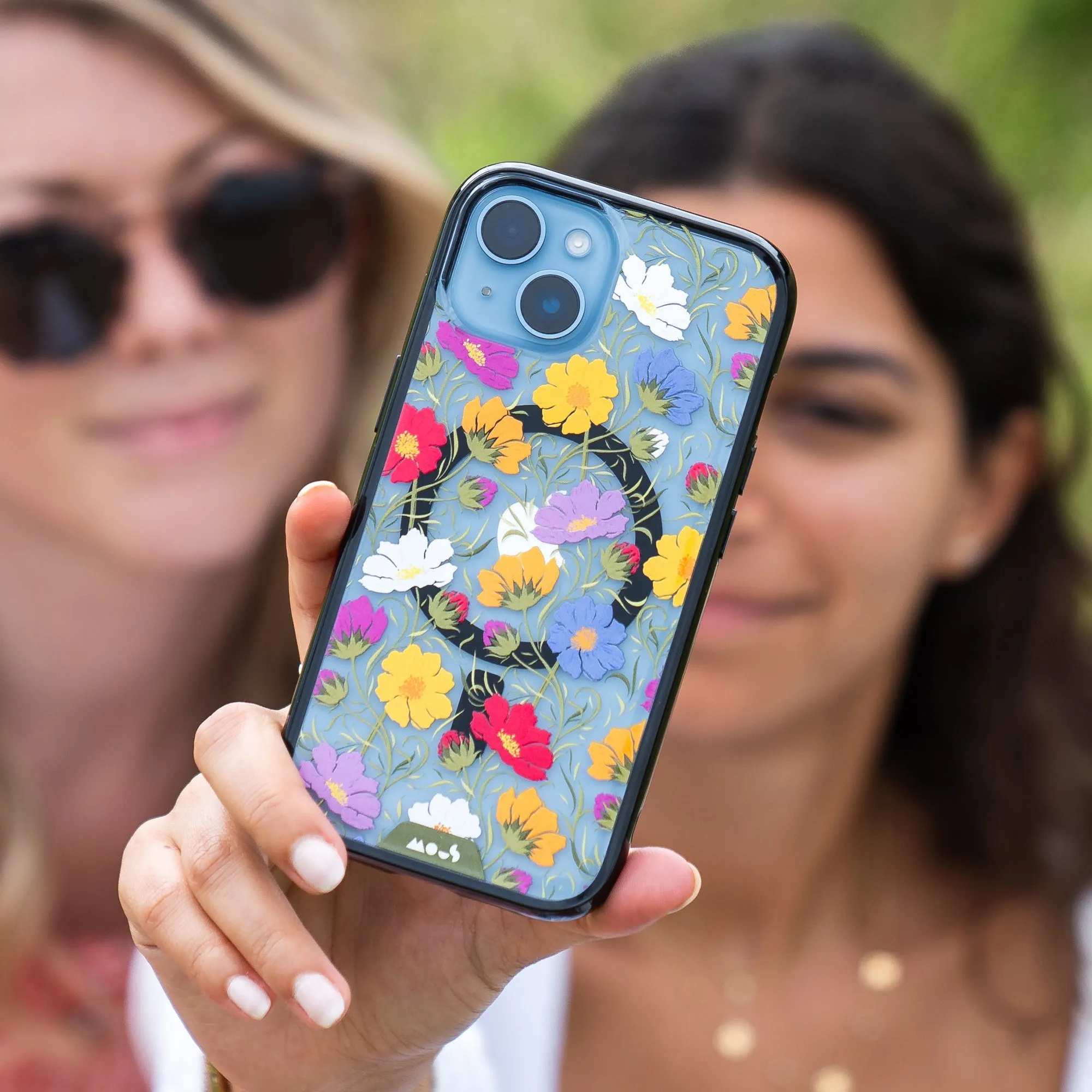 Flowers MagSafe® Compatible Printed Phone Case – Cosmos Multicolour