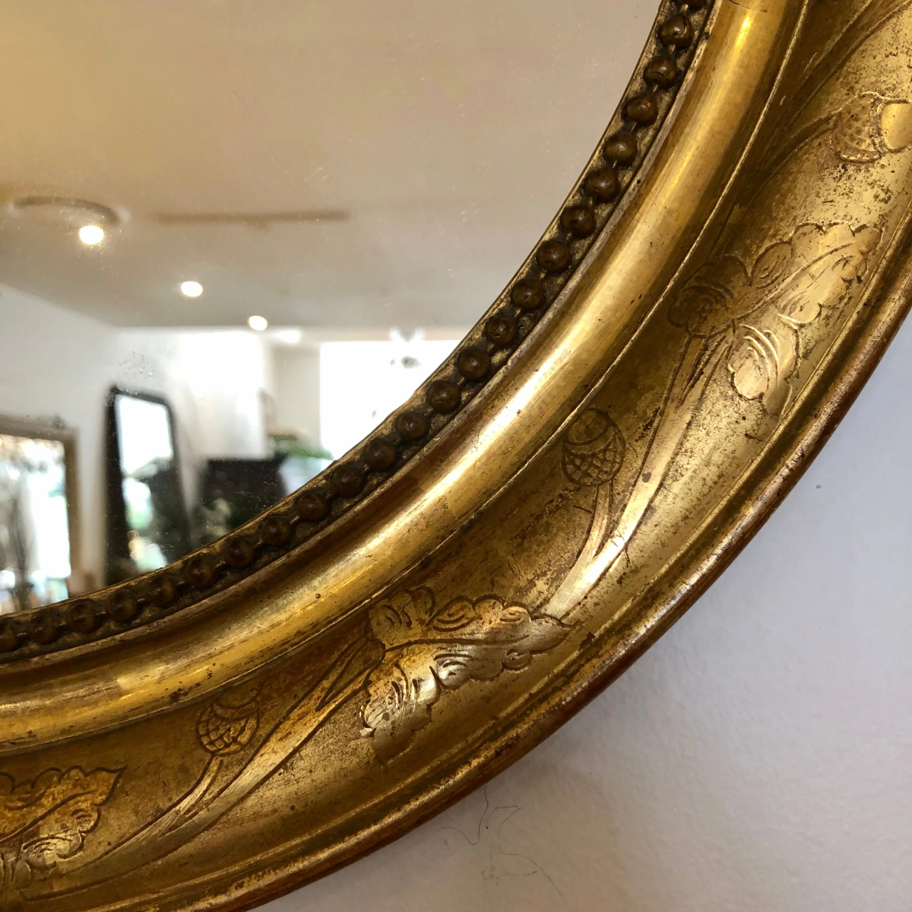 French Mirror gilt oval H59