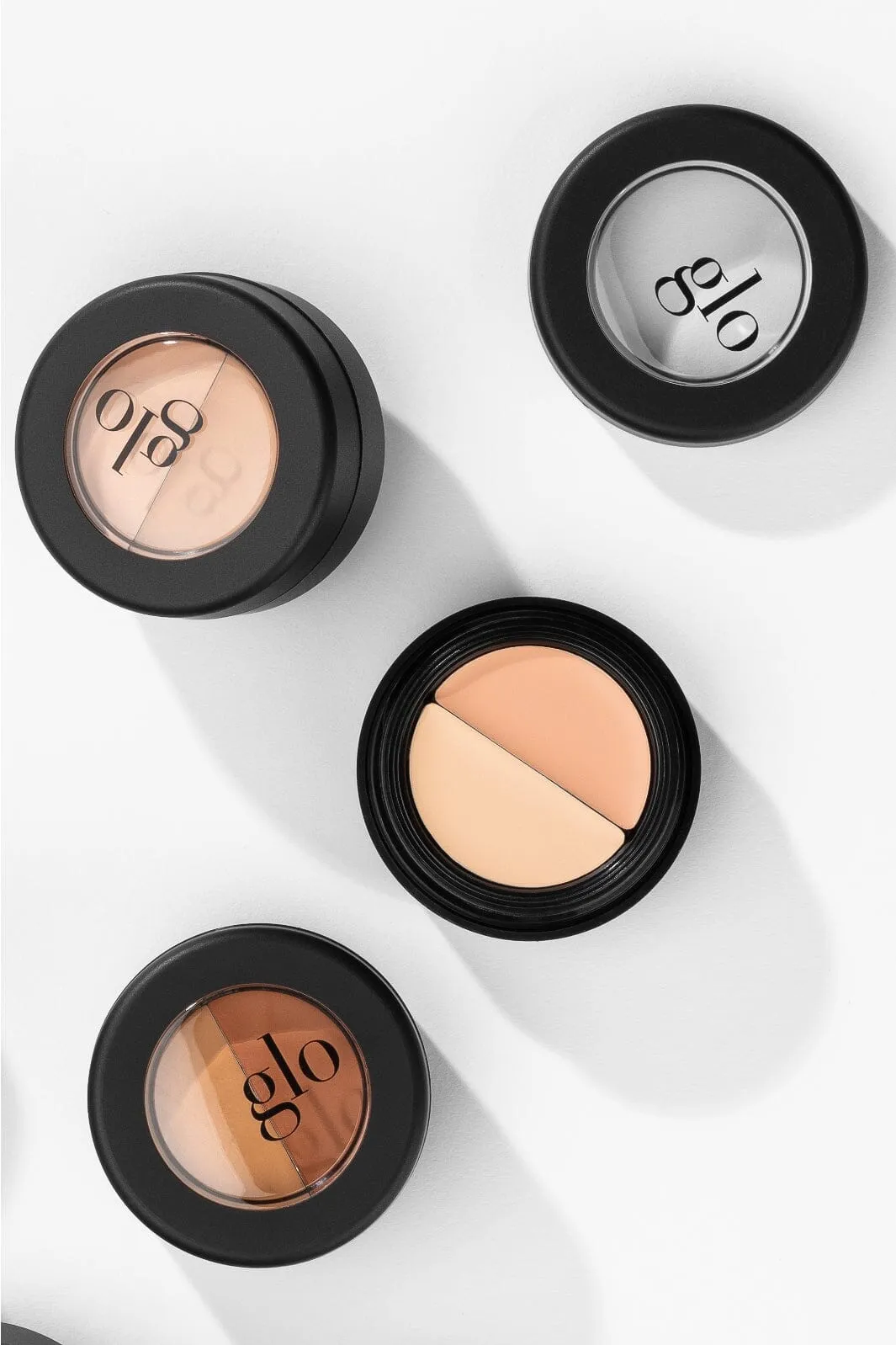 Glo Skin Beauty - Glo Under Eye Concealer - Sand, 3,1 g