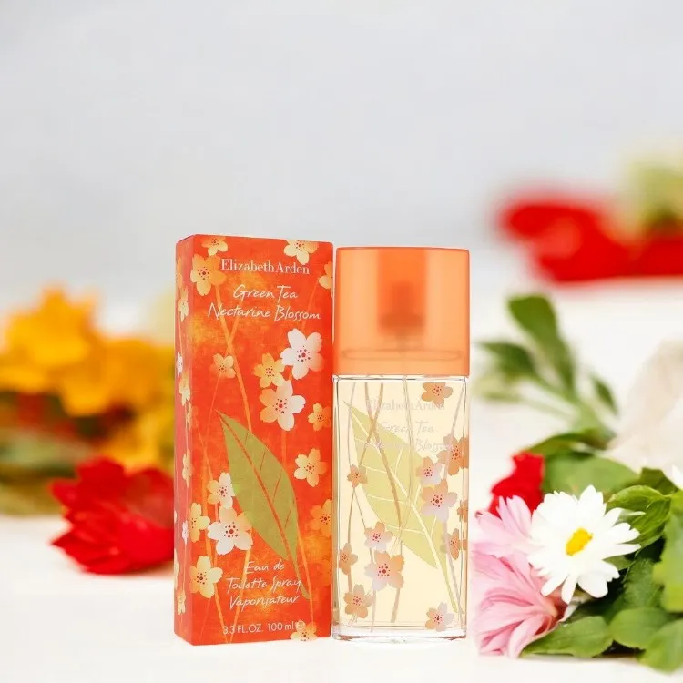 Green Tea Nectarine Blossom by Elizabeth Arden Eau De Toilette Spray