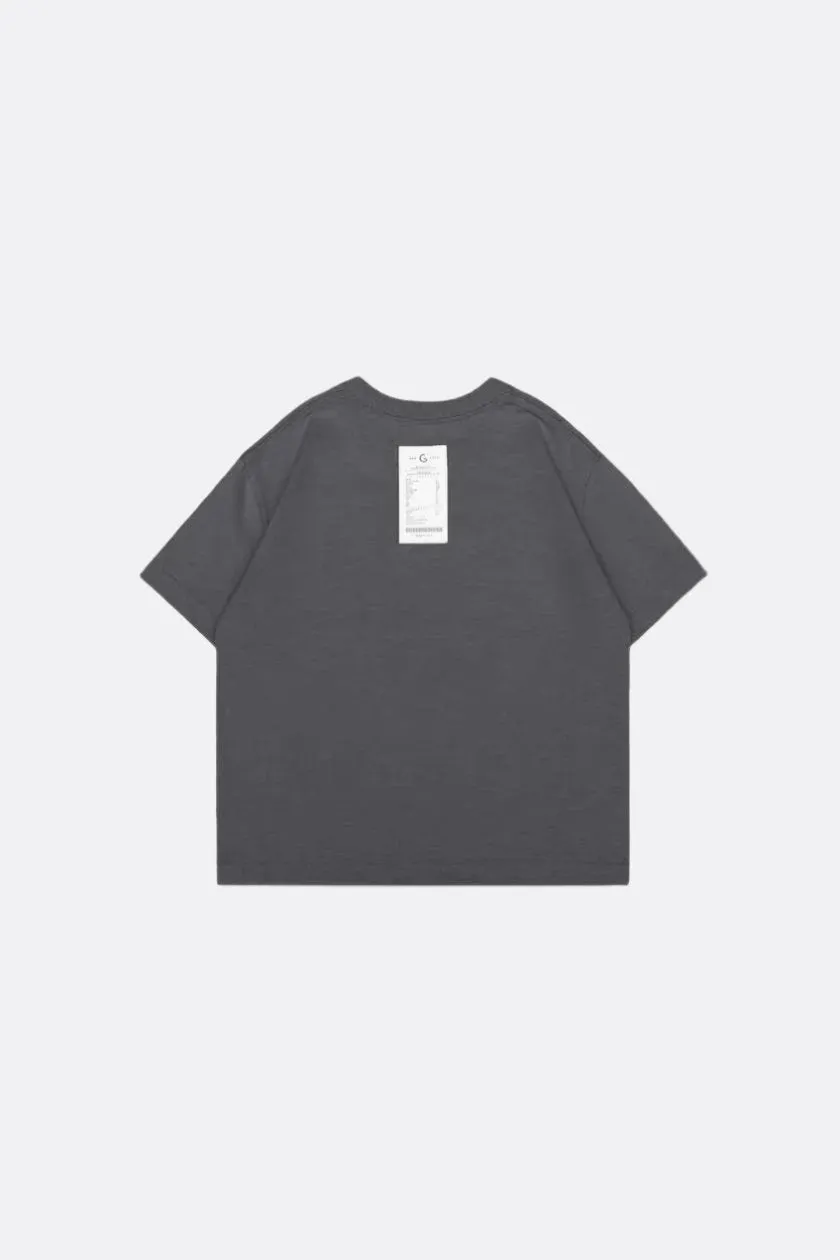 GROCERY KIDS MINI INVOICE TEE/ CHARCOAL