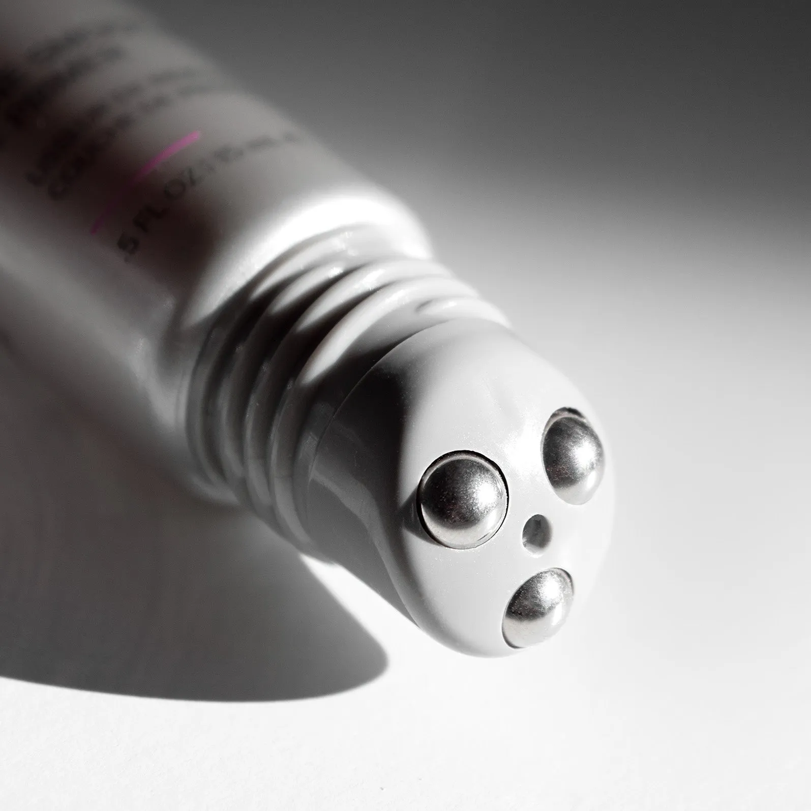 Line Smoother   Primer with Neodermyl®