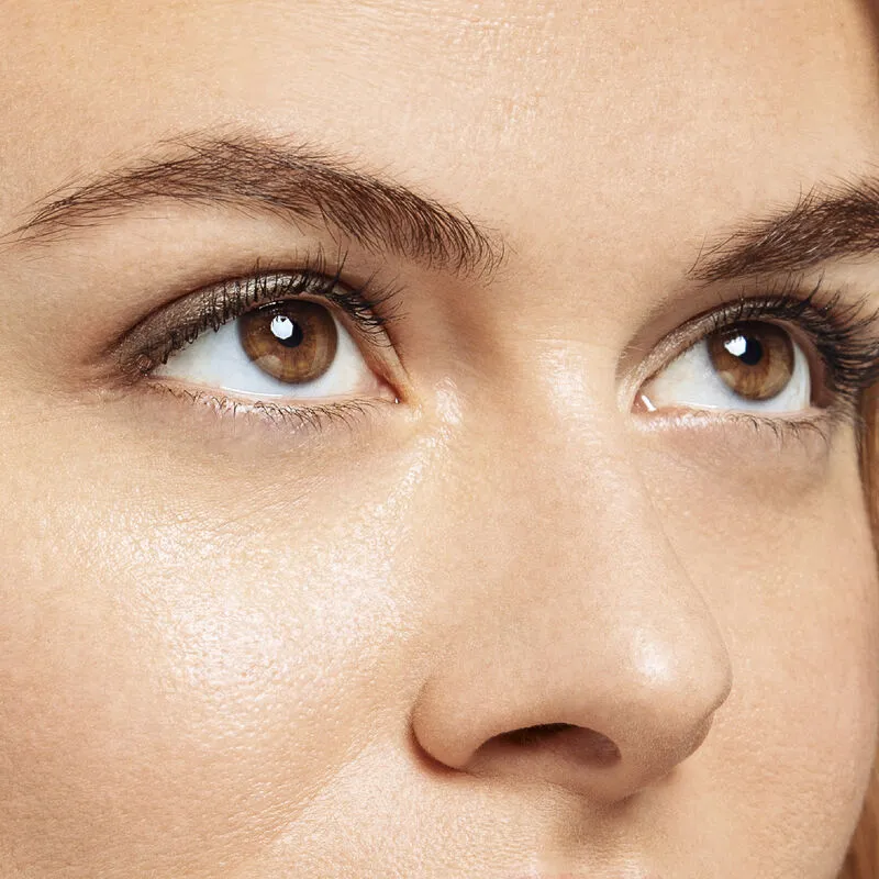 Make Up For Ever Ultra HD Concealer - Light Capturing Self Setting