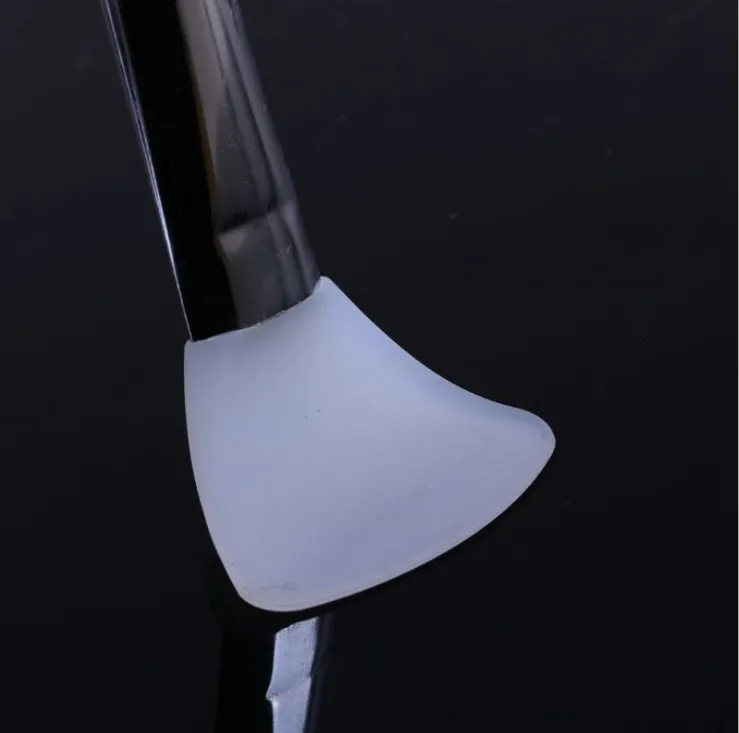 Mask Silicone Brush