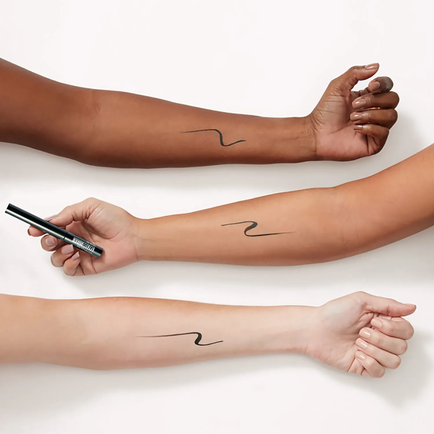 MAYBELLINE Tattoo Studio Liquid Ink Liner - Black