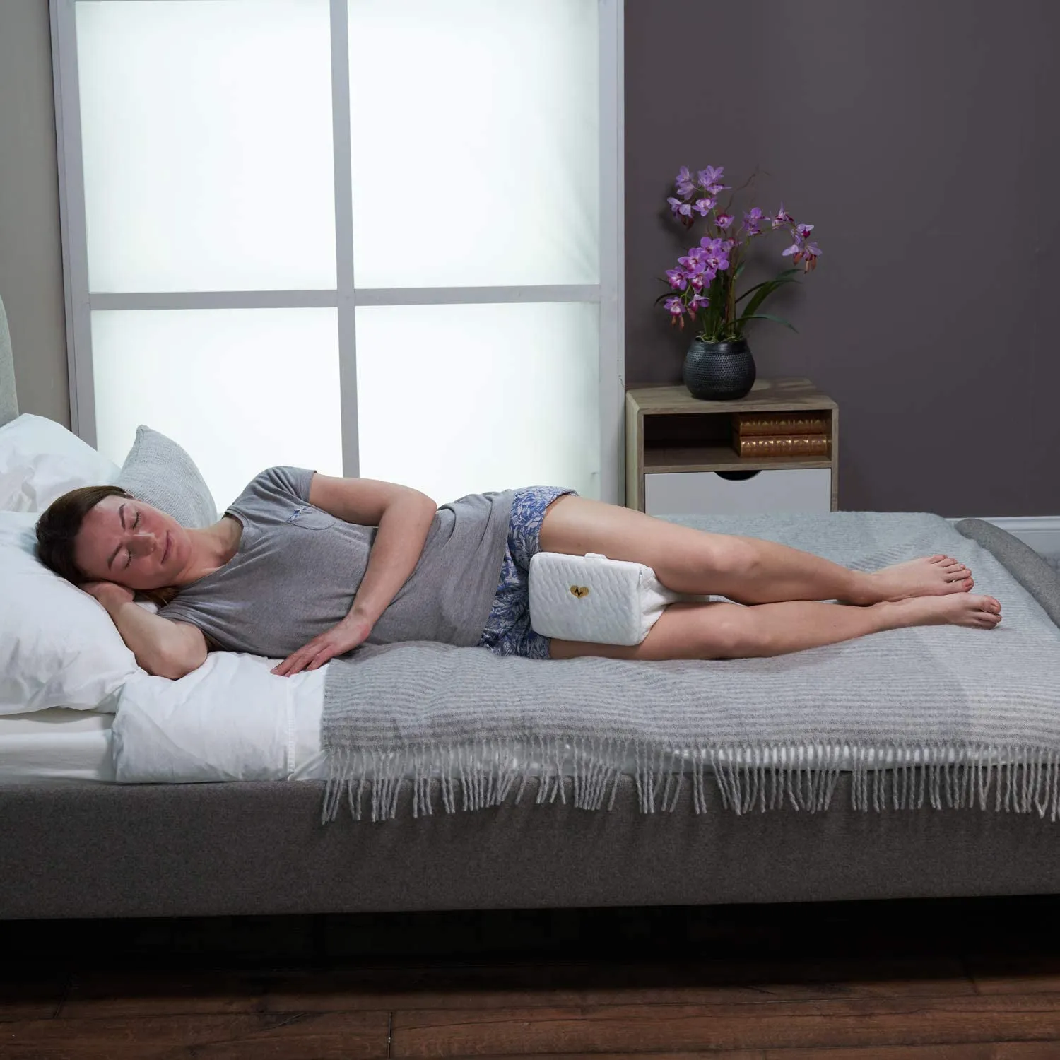 Medipaq® Memory Foam Gel Lined Knee Pillow
