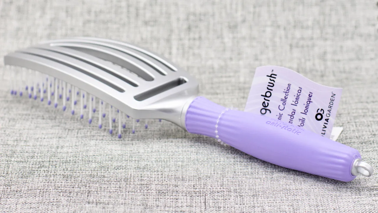 Olivia Garden Fingerbrush