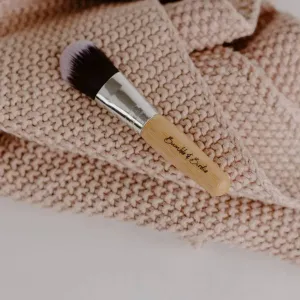 On-the-Go Mask Brush