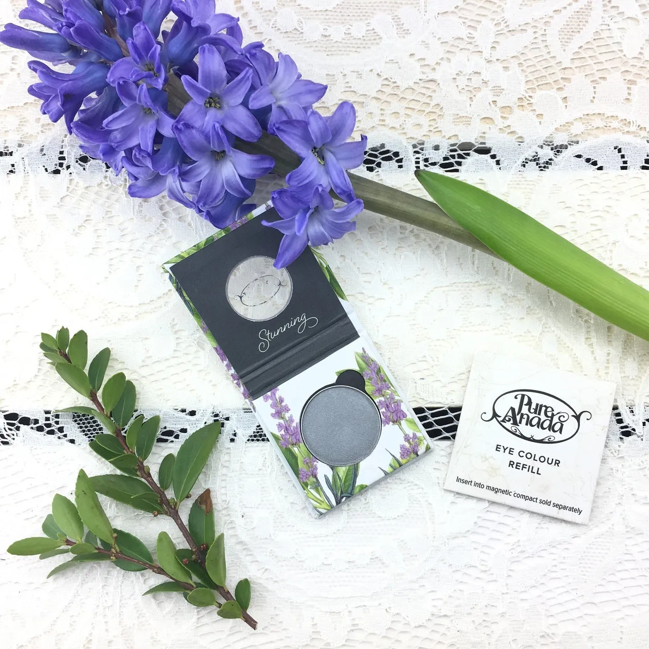 Pure Anada - Pressed Eye Colour - Sterling