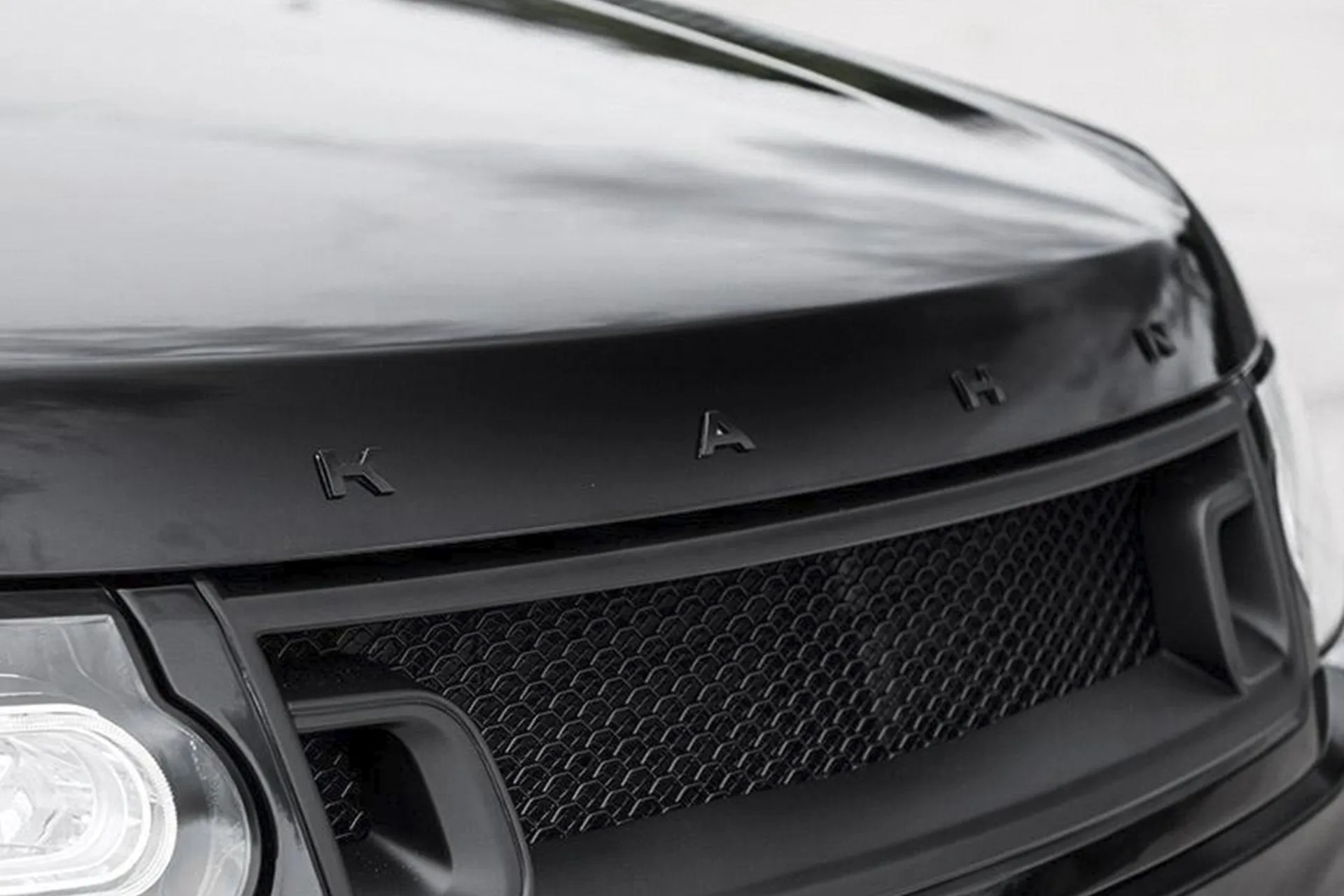 Range Rover (2012-2018) RS Front Grille With 3D Mesh
