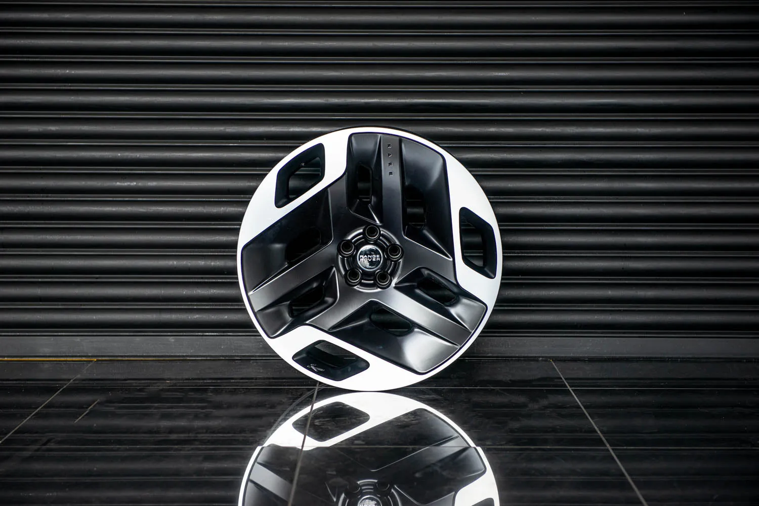 Range Rover (2012-2018) Type 33 Alloy Wheels