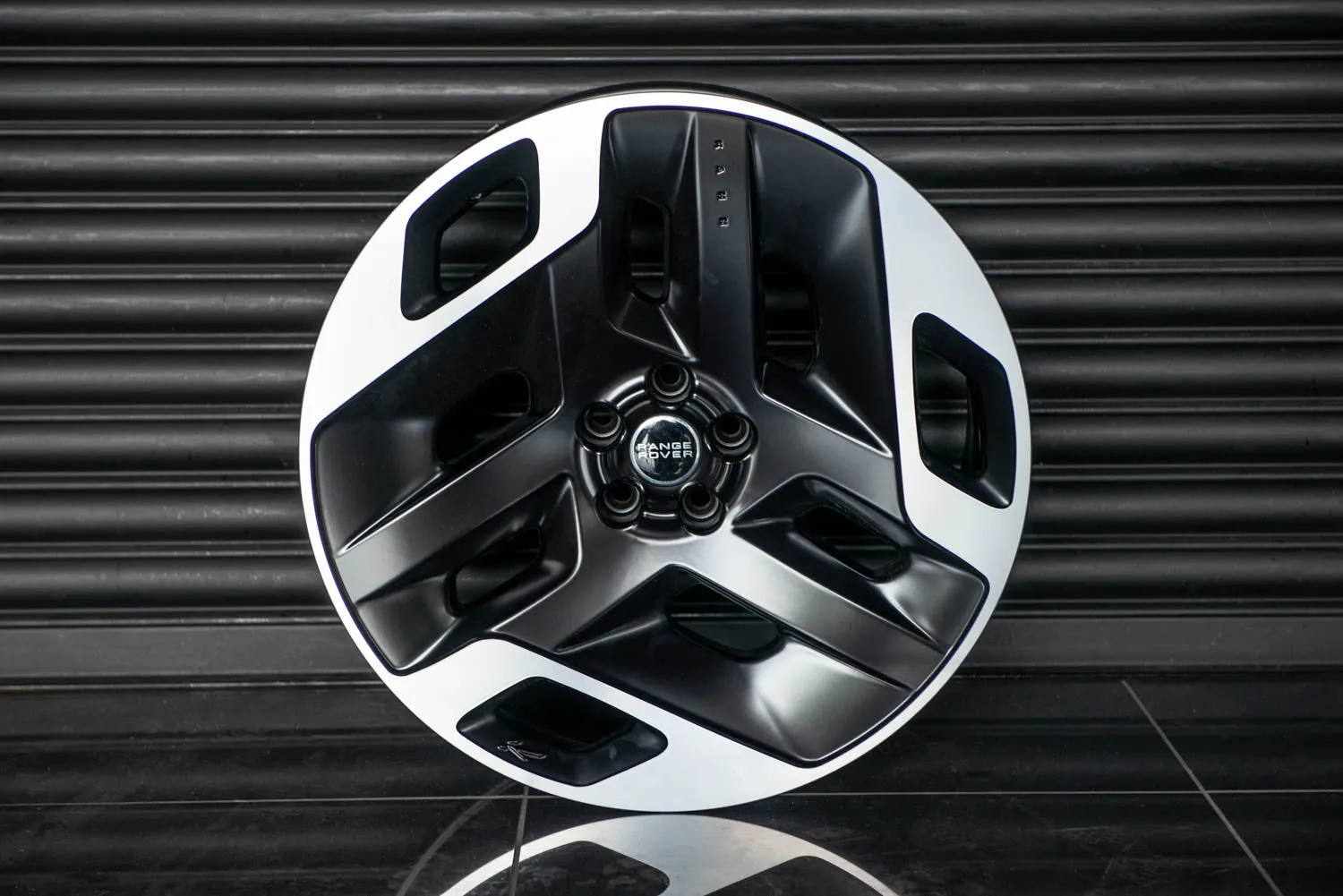 Range Rover (2012-2018) Type 33 Alloy Wheels