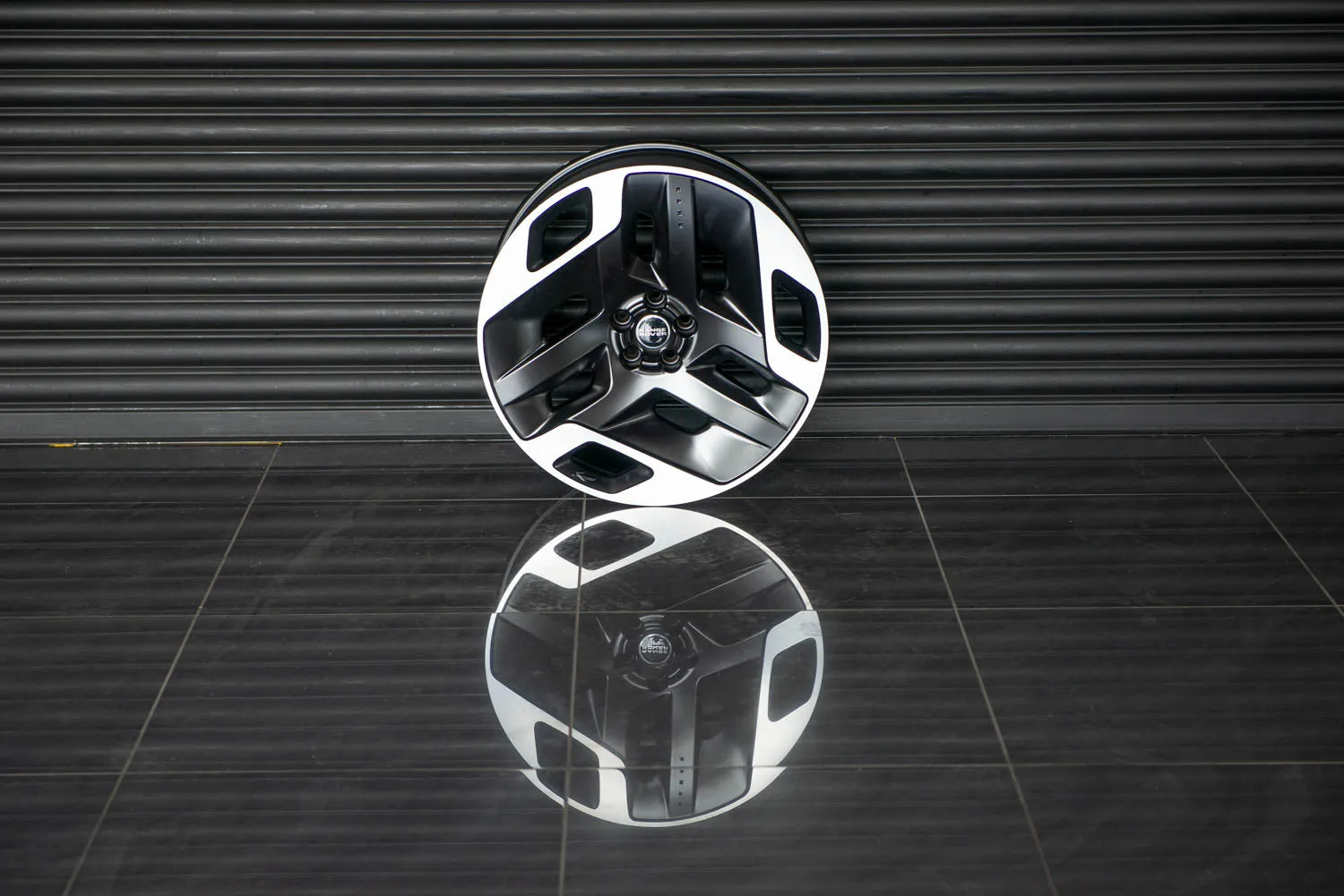 Range Rover (2012-2018) Type 33 Alloy Wheels