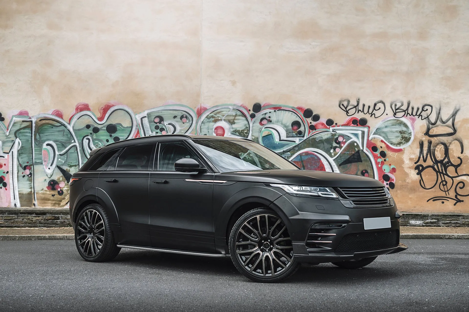 Range Rover Velar Pace Car