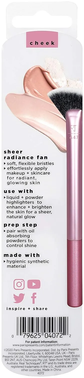 Real Techniques Sheer Radiance Fan Makeup Brush, for Highlighter   Facial Oil Absorbing Powders, Create Face Glow, Cruelty Free Bristles, Aluminum Ferrules, Pink, 1 Count