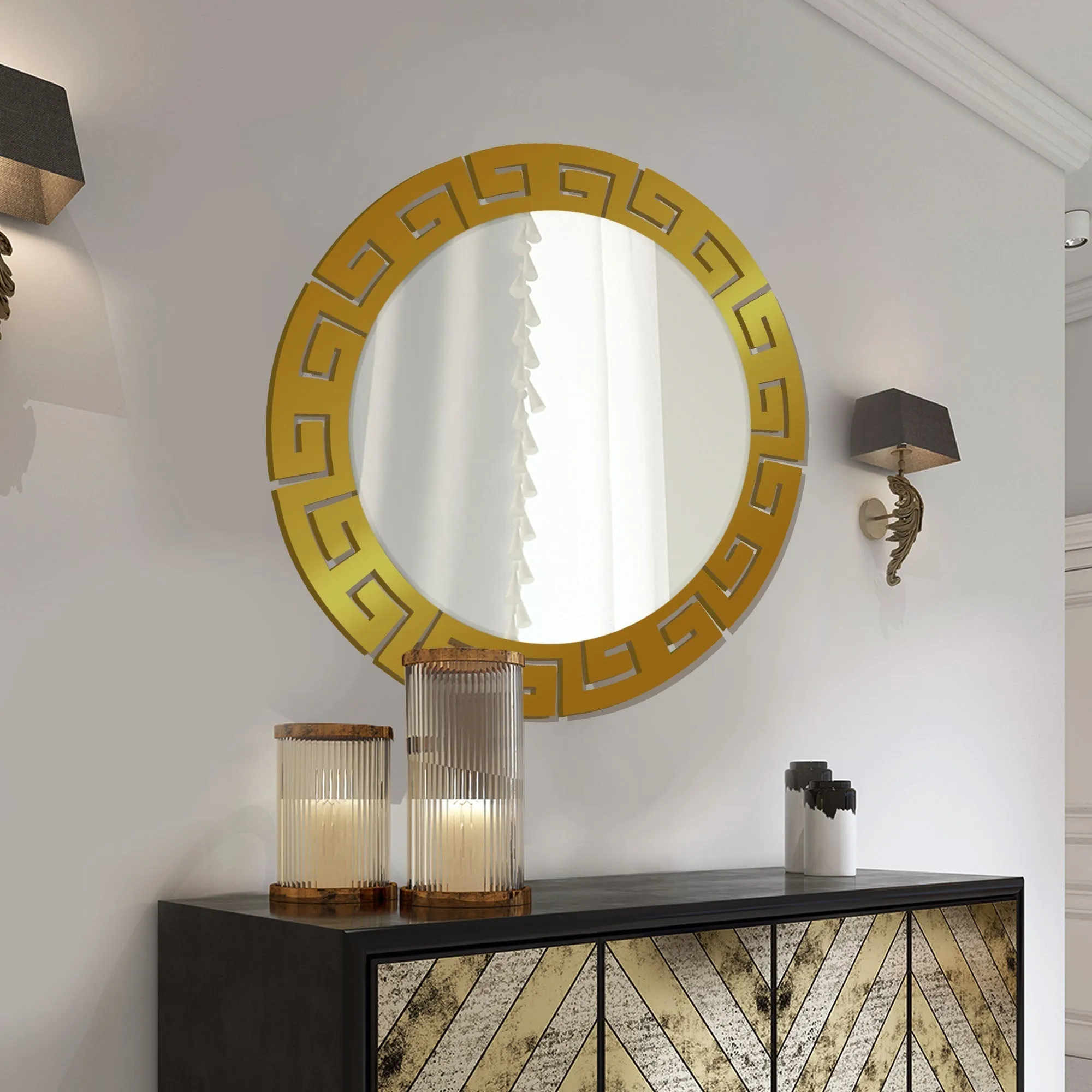 Round Shape Unique Design Wooden Wall Mirror With Gold Texture
