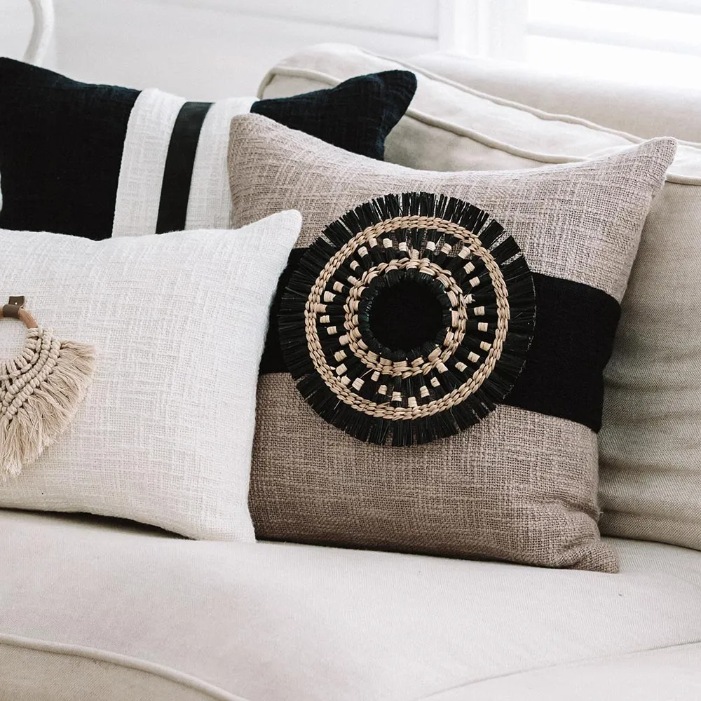 SEAGRASS DISK ROUND BLACK & NEUTRAL