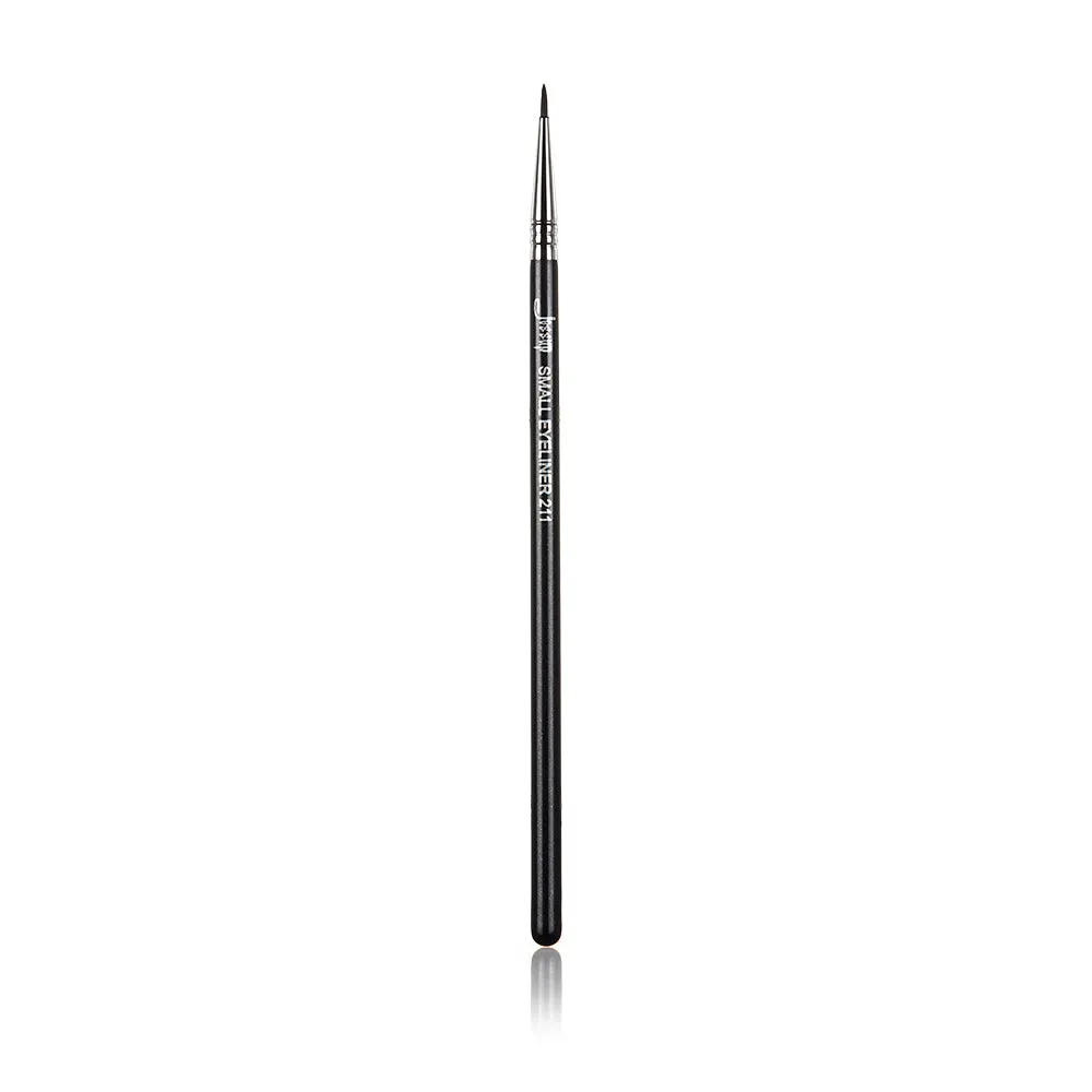 Small Eyeliner Brush 211