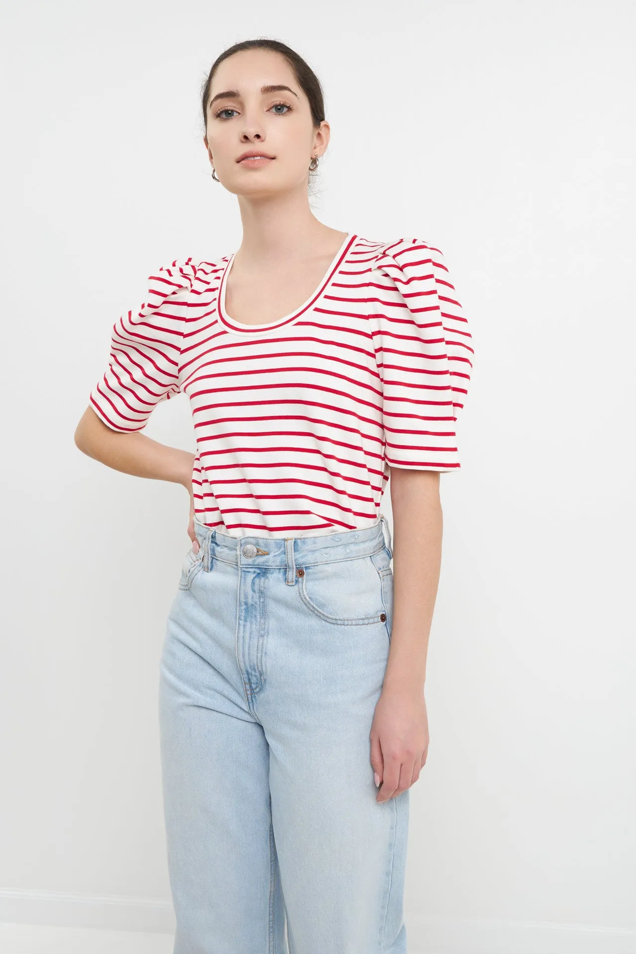Stripe Pleated Puff Sleeve Top