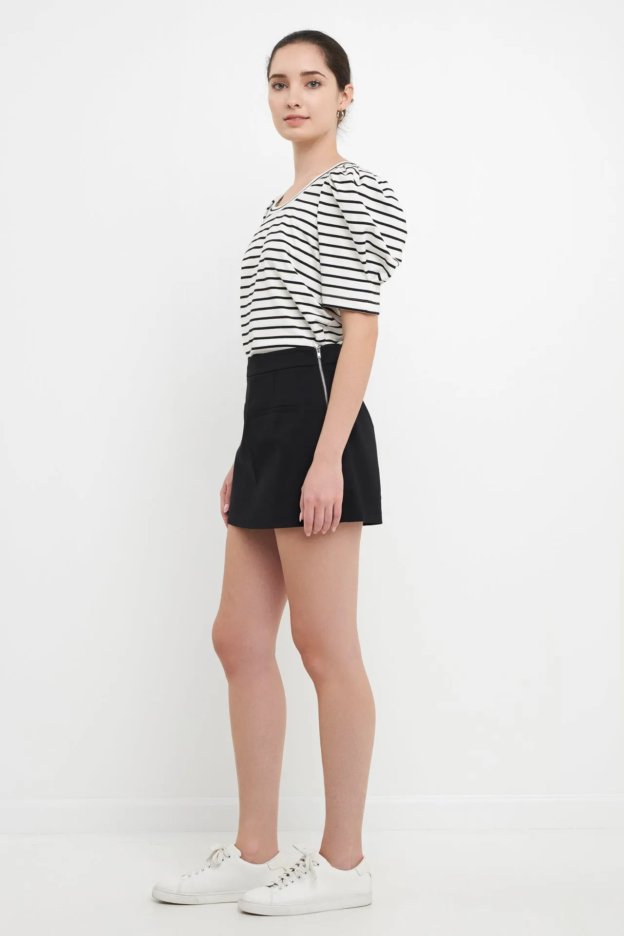 Stripe Pleated Puff Sleeve Top