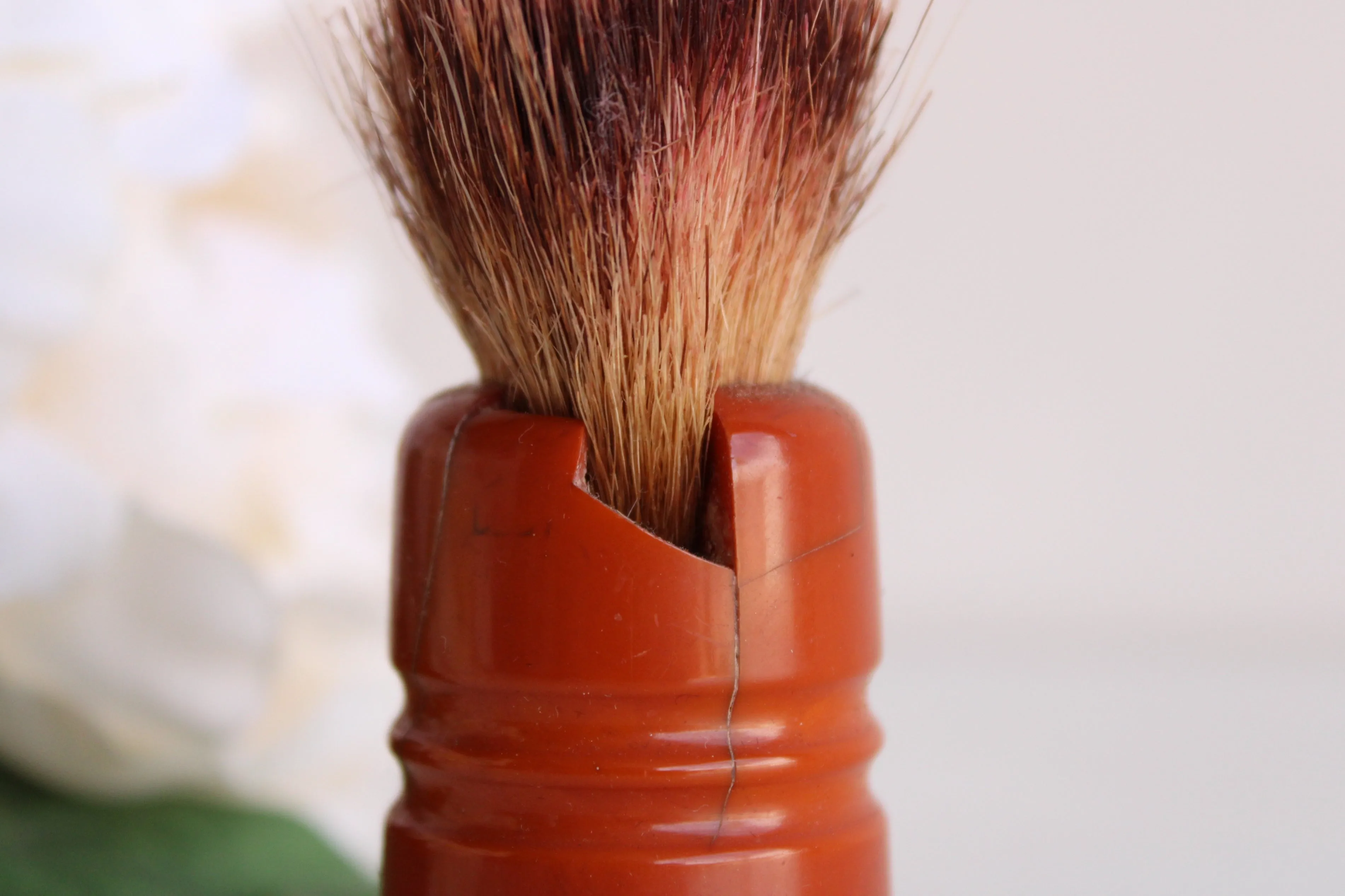 Vintage 1950s Saving Brush