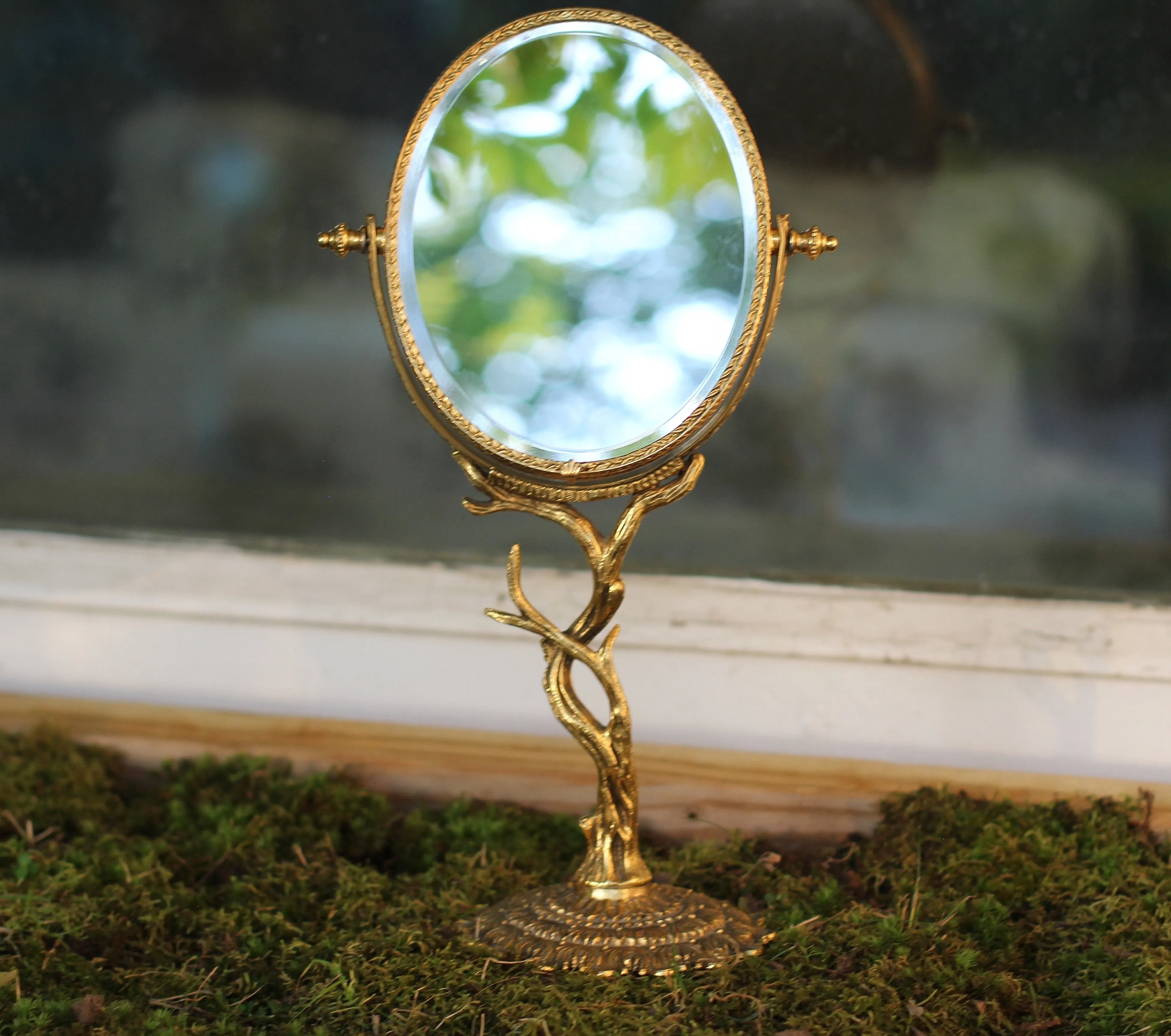 Vintage Stylebuilt Branch Vanity Pedestal Mirror Double Sided Magnifier