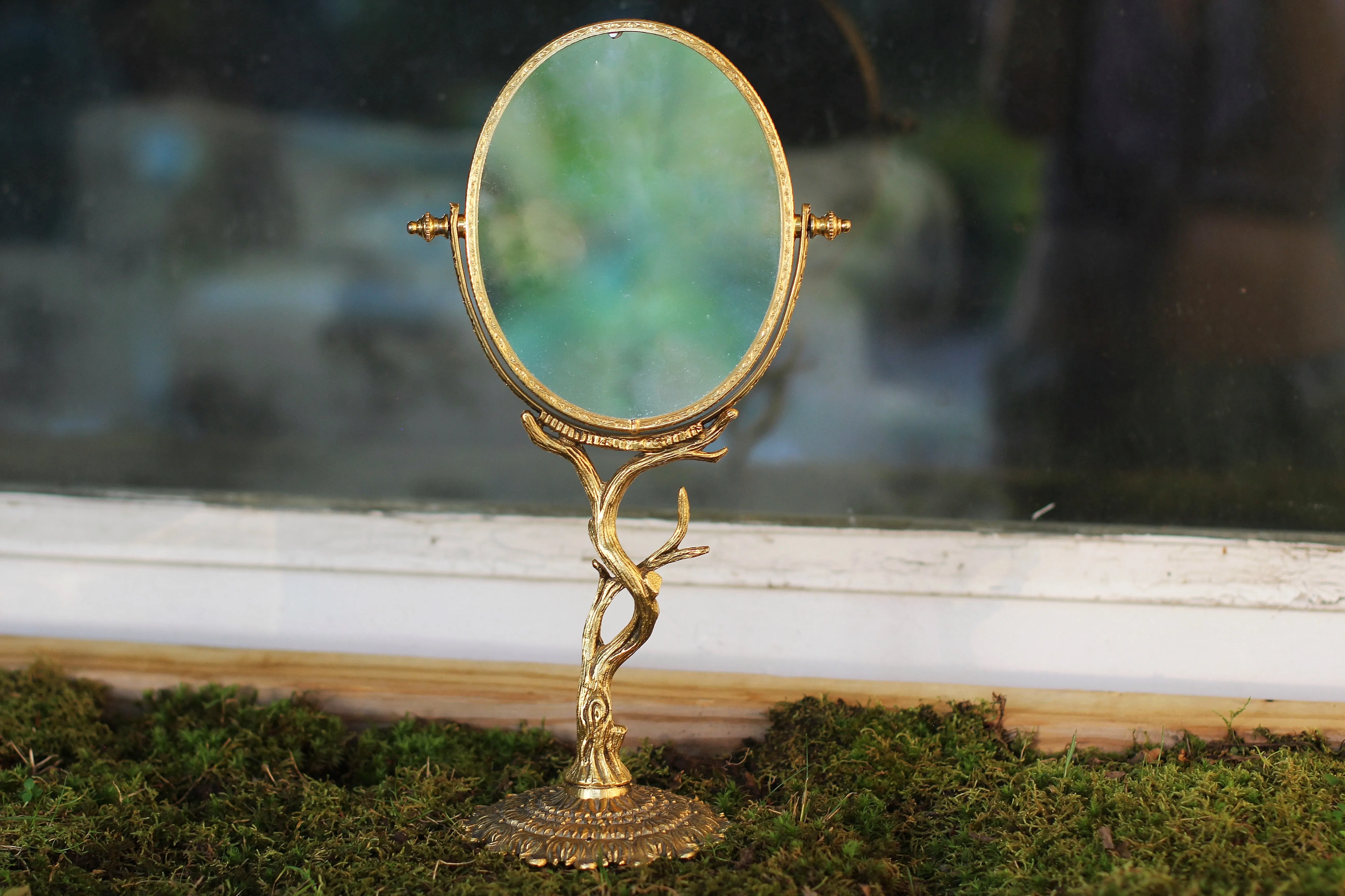 Vintage Stylebuilt Branch Vanity Pedestal Mirror Double Sided Magnifier