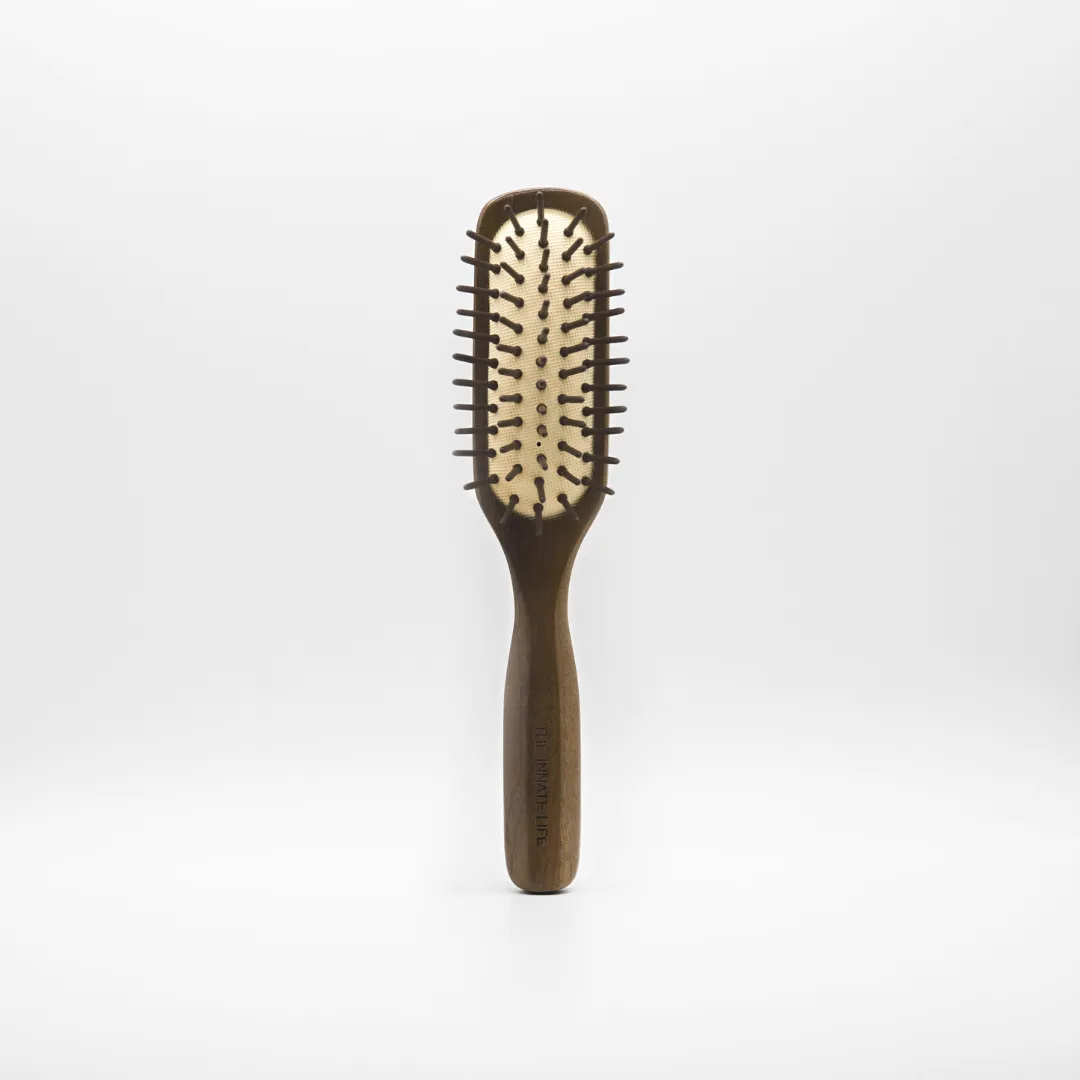 WALNUT RECTANGULAR BRUSH